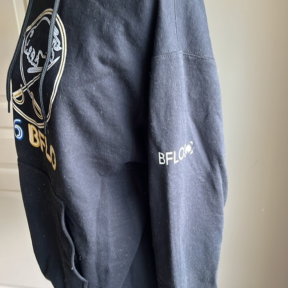 Buffalo Sabre’s unisex black hoodie men’s medium, women’s small - Picture 3 of 5